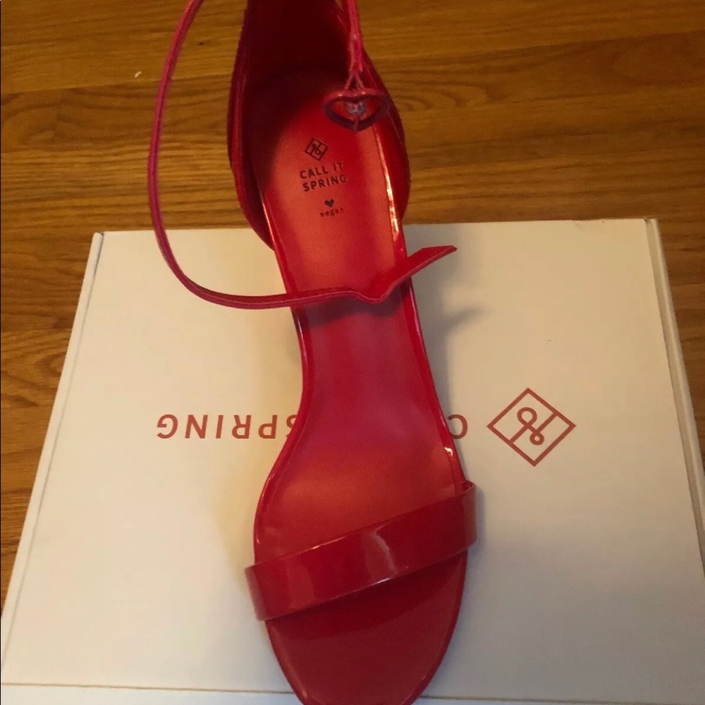 Call It Spring opened toe block heel pump - Picture 2 of 2